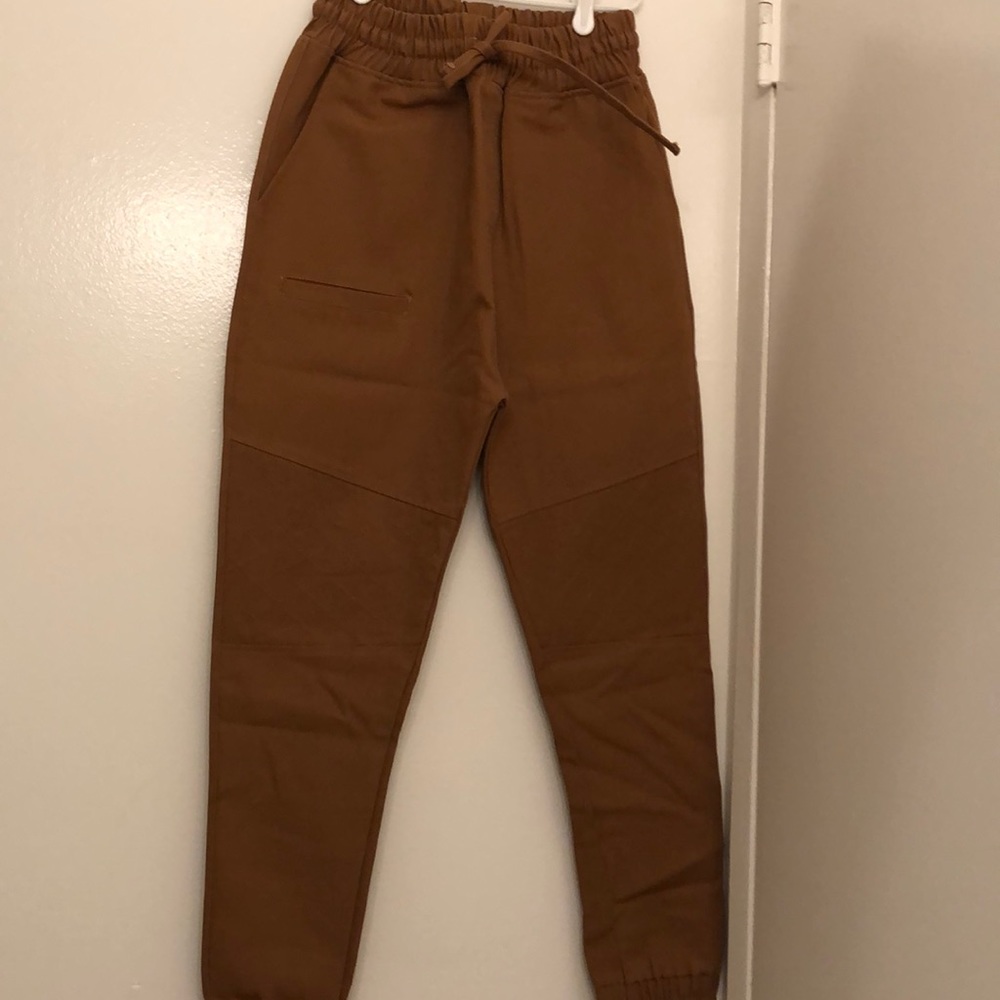 Arsnl Brown Joggers